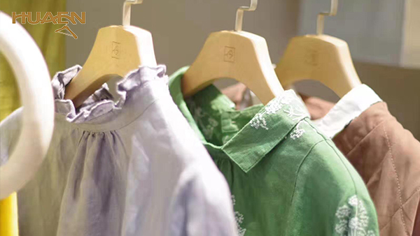 木衣架木質(zhì)架