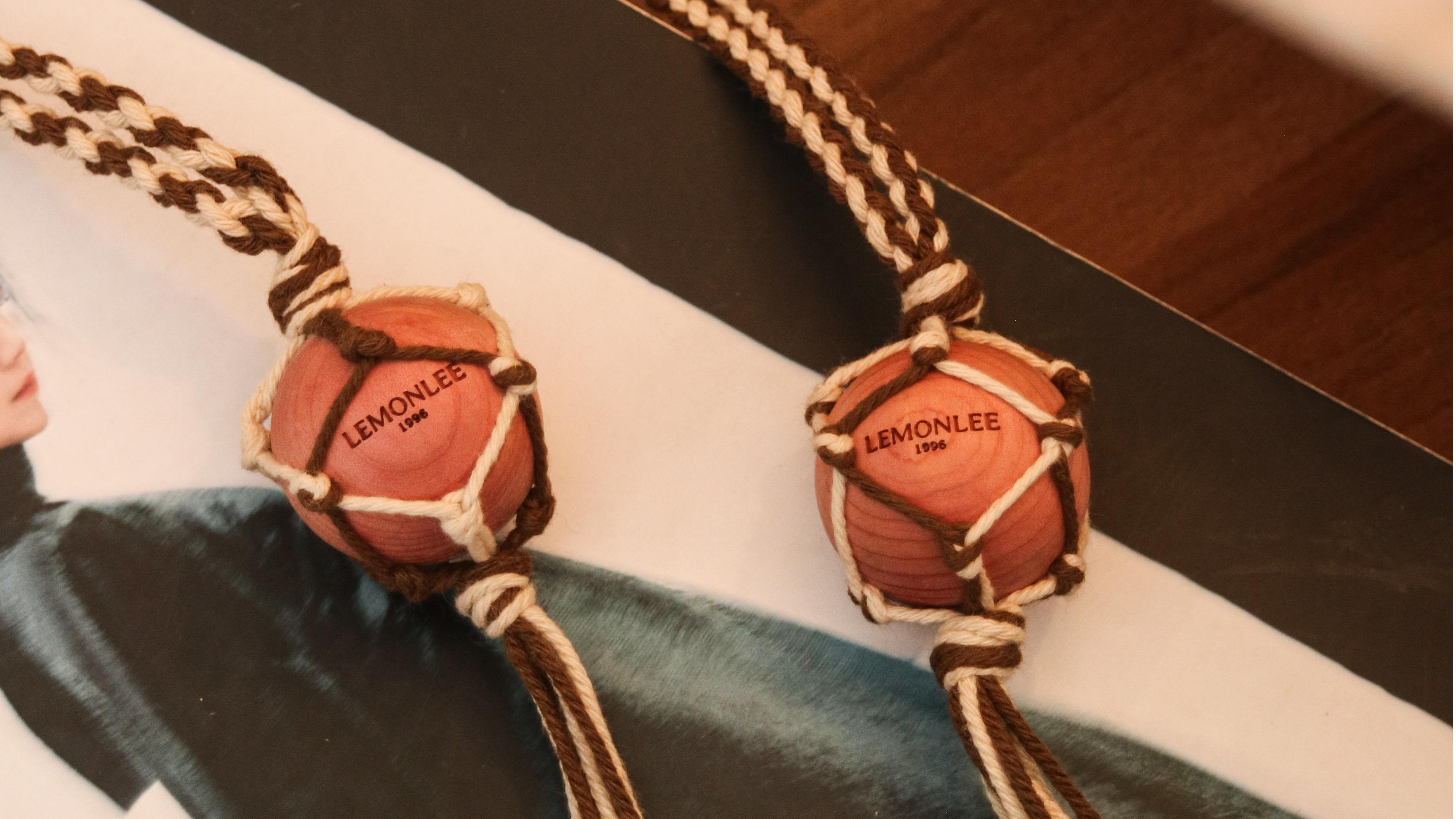 紅雪松編織球：以匠心編織自然守護(hù)