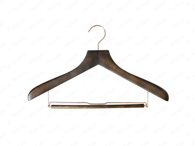 黑色實(shí)木防滑衣架17C032