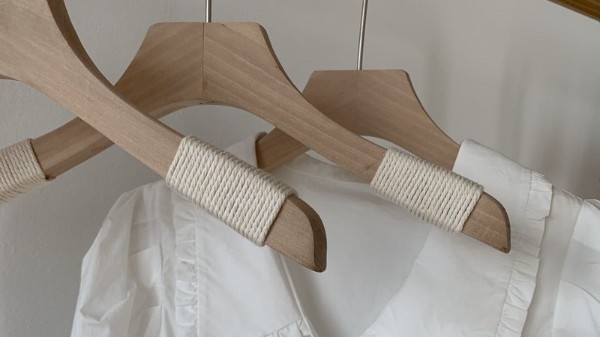 衣帽架是櫸木的好還是橡膠木的好