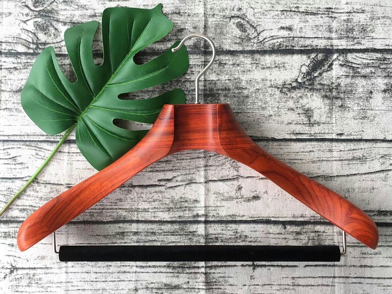 實木衣架什么材質的好【華恩】