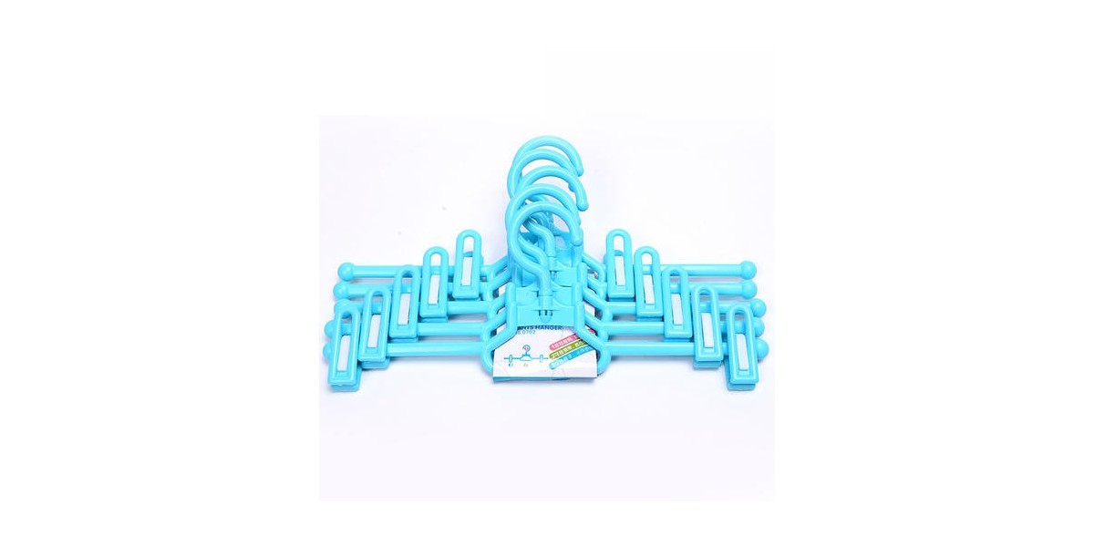 塑料褲架與實木褲架的優(yōu)缺點，你都知道哪些【華恩衣架】