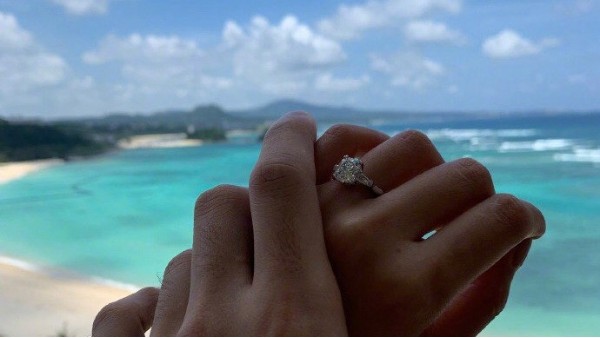 鐵藝衣架和實(shí)木衣架的區(qū)別之李榮浩求婚楊丞琳成功【華恩】