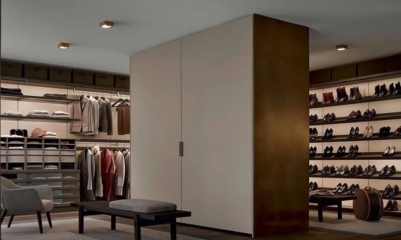 實木衣柜用哪種衣架