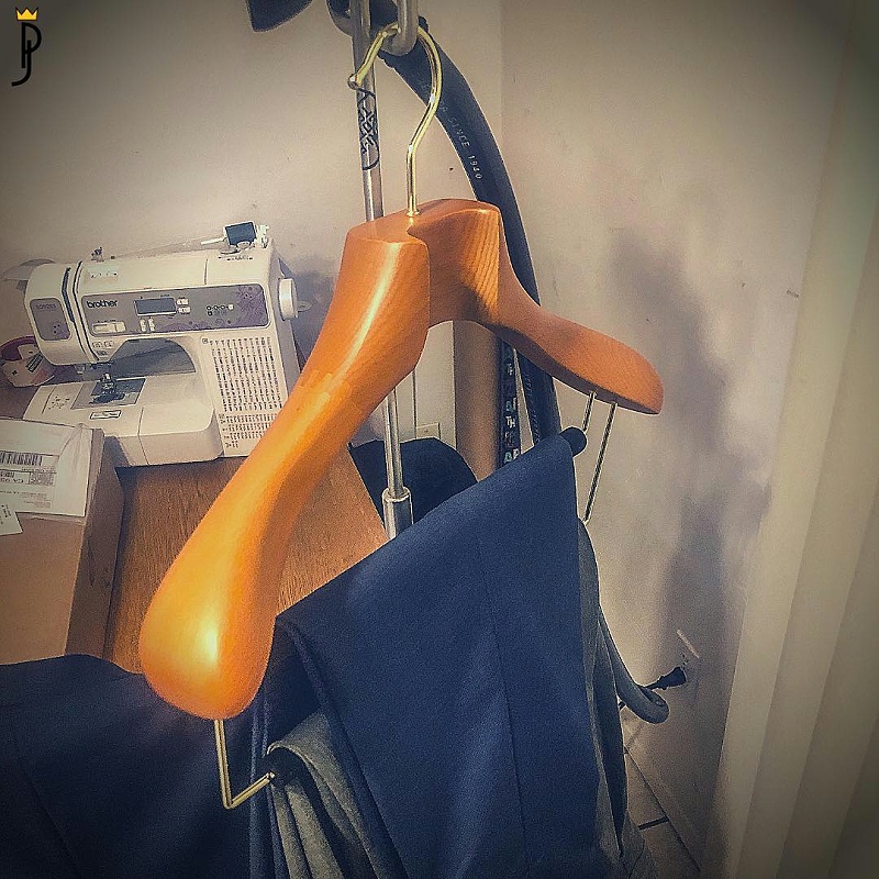 衣服架怎么掛裙子