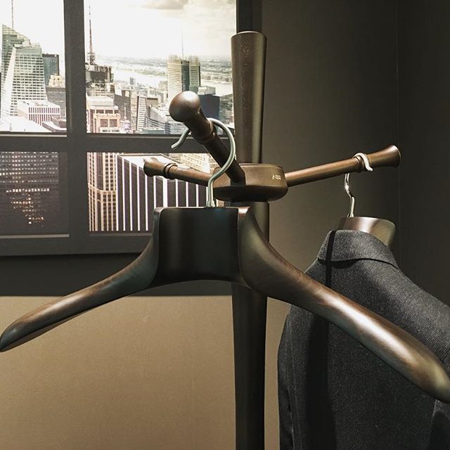 實木衣架的價格