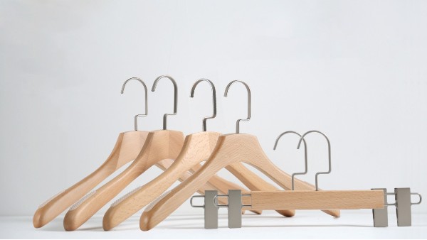 服裝用衣架