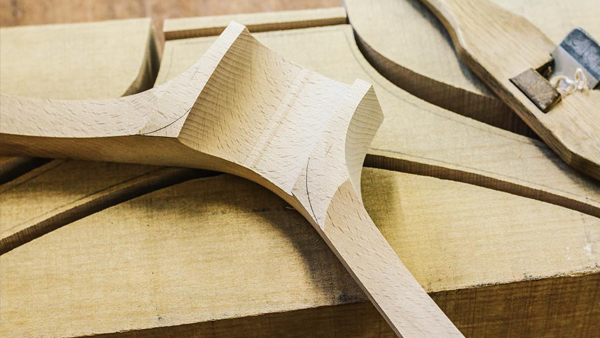 實木衣架壞了 咋辦【華恩】