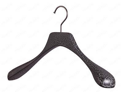 商場(chǎng)店鋪西裝實(shí)木衣架