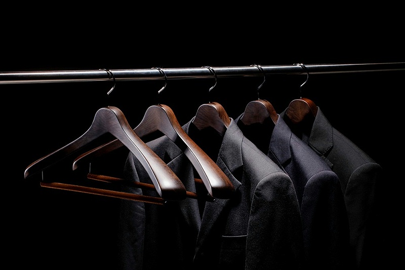 實木衣架木質(zhì)衣架