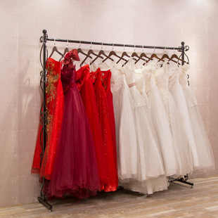 衣服架怎么掛裙子