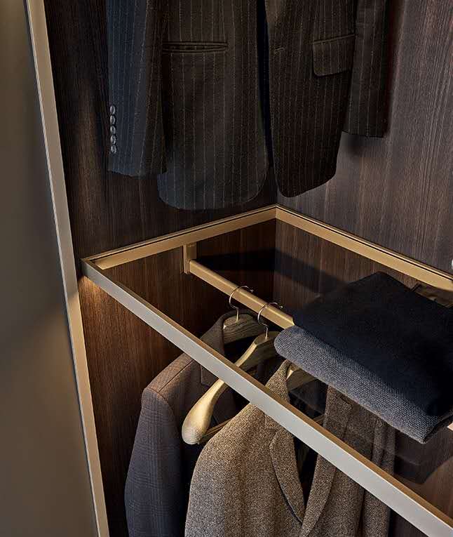 衣服掛怎么掛毛衣