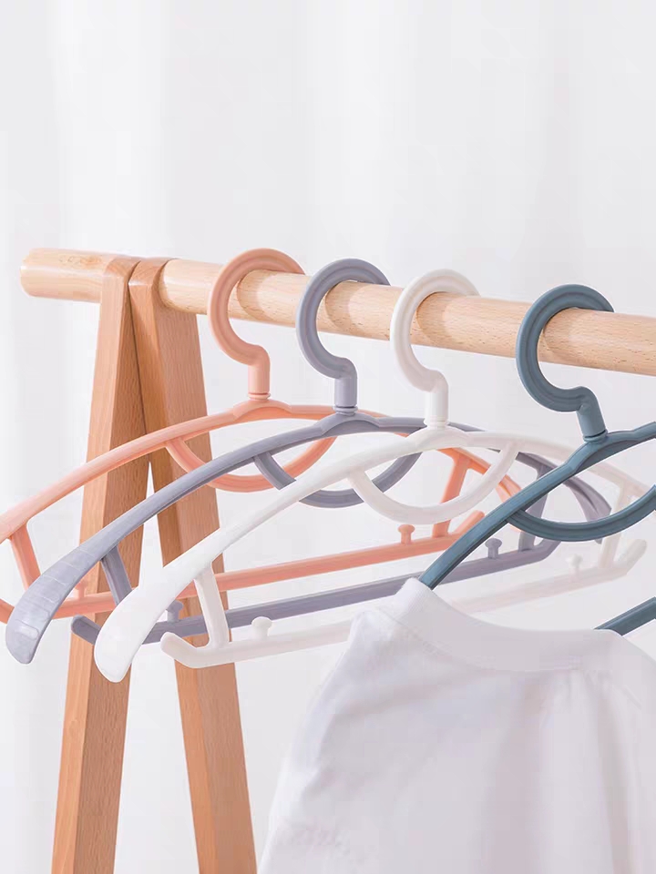 大衣柜的掛衣架有哪幾種