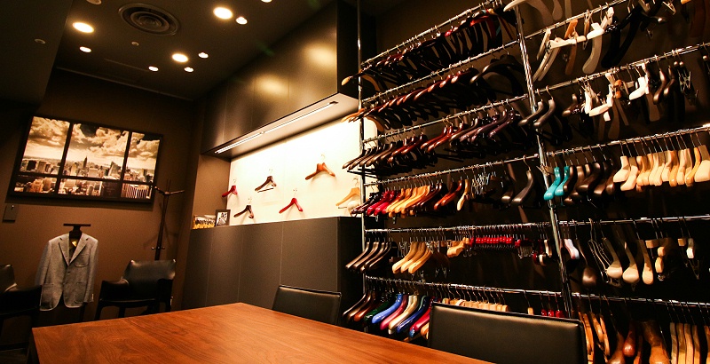 實(shí)木衣架有哪些優(yōu)點(diǎn)