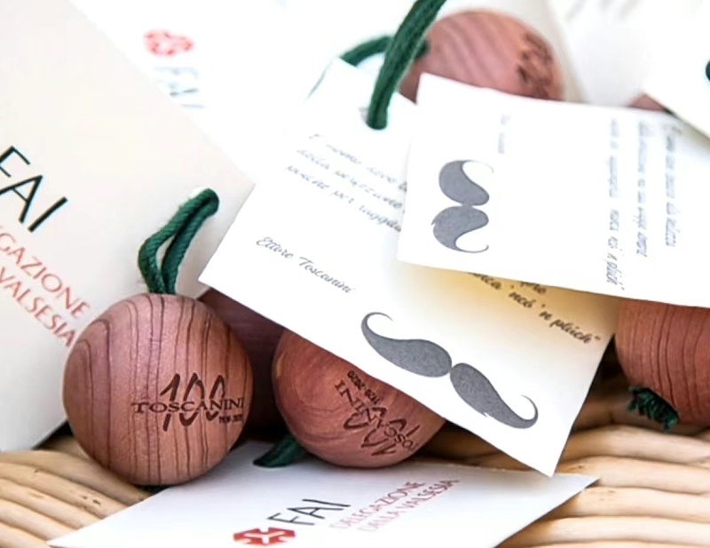 香樟木球vs雪松木球