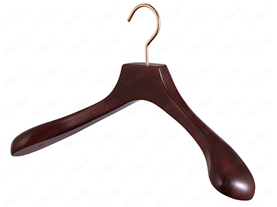 家用寬肩實(shí)木衣架H010