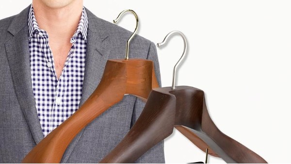 為什么選擇實木衣架，你了解嗎？【華恩】