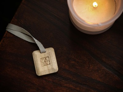 復(fù)古實(shí)木衣架17C020