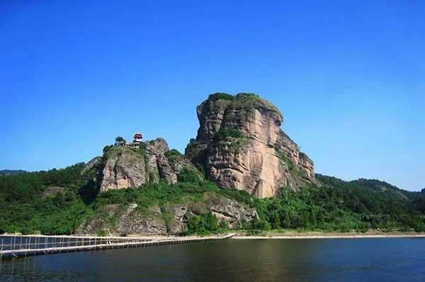 深圳白蟻防治：預(yù)防白蟻后，殘留的藥水會(huì)對(duì)人有毒嗎？